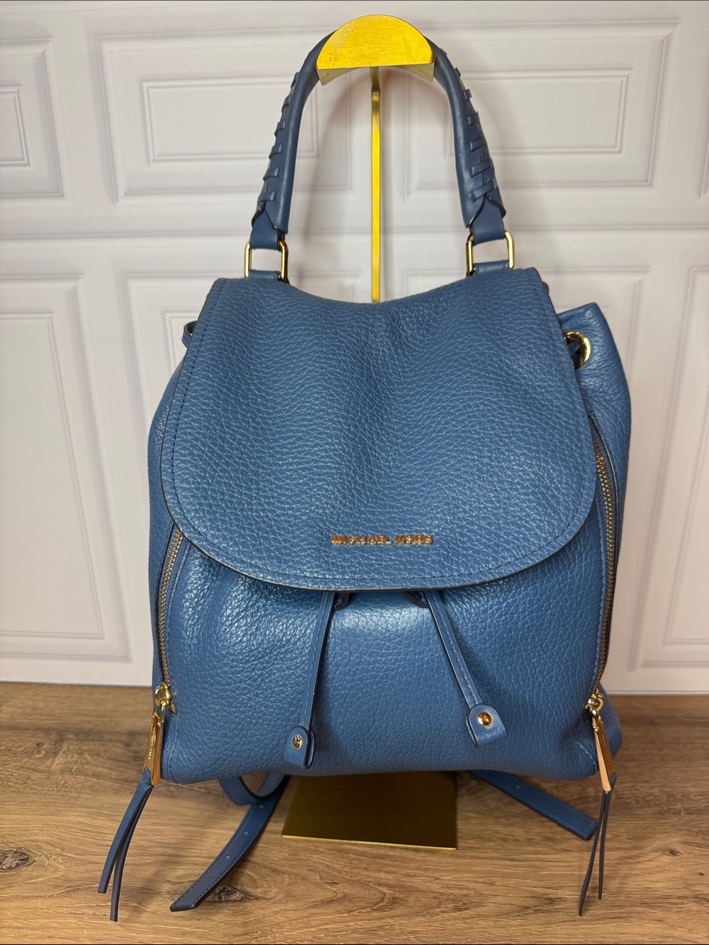 Michael Kors Leather Backpack Blue Pebbled Leather Gold Hardware Drawstring EUC